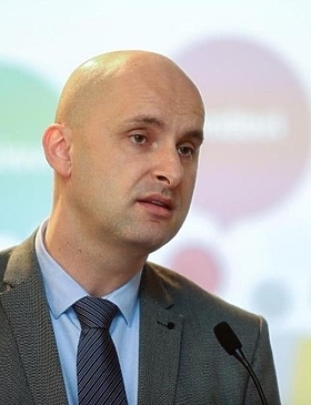 Ministar Tomislav Tolušić otvorio 3. Slavoniku u Osijeku - Politika - Novi Radio, Đakovo