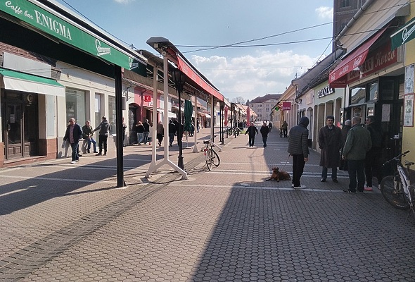 Đakovčani u niskom startu za kavu na terasi kafića - Lifestyle - Novi Radio, Đakovo