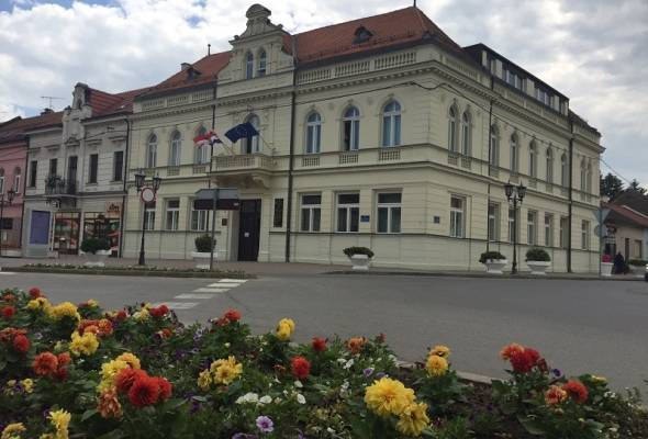 Donosimo koliko glasova vrijedi jedno vijećničko mjesto u Đakovu - Politika - Novi Radio, Đakovo