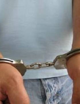Osijek: Vatrenim oružjem prijetio u mjenjačnici, brzom intervencijom policija ga uhitila - Vijesti - Elatus