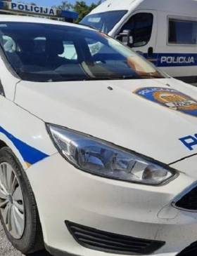 Vozio s 3,23 promila, bez dozvole i sa zabranom upravljanja vozilom - Vijesti - Elatus
