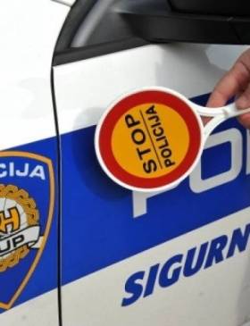 Satnica Đakovačka: 59-godišnjem vozaču utvrđeno 2 promila alkohola u krvi - Vijesti - Elatus