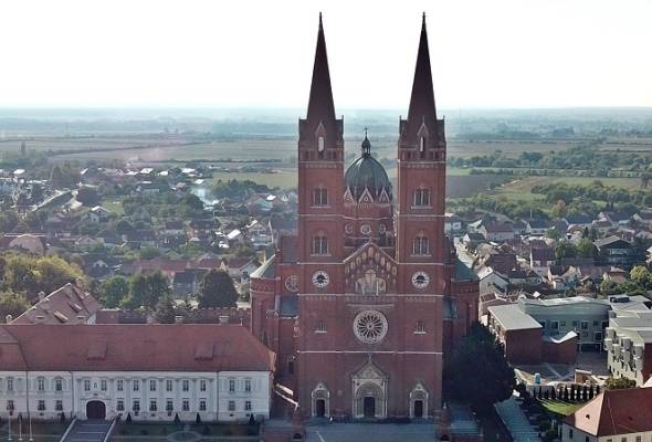 Izjava za javnost Nadbiskupskog ordinarijata u Đakovu - Vijesti - Elatus