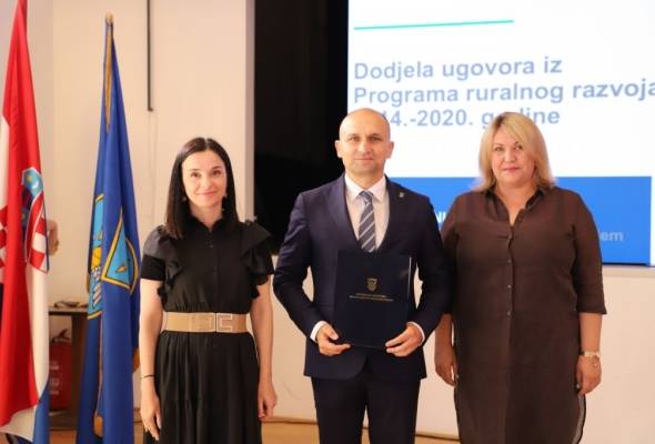 U Okučanima održana 13. sjednica Savjeta za Slavoniju, Baranju i Srijem - Vijesti - Elatus