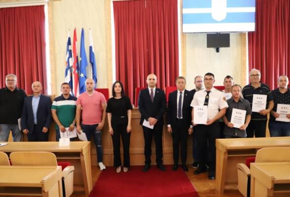 OBŽ: Potpora mladim poljoprivrednicima vrijedna 133 milijuna kuna - Gospodarstvo - Elatus