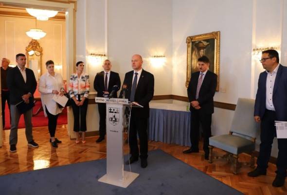 OBŽ: Traži se "Najbolja poduzetnička ideja'' i ove godine - Gospodarstvo - Elatus