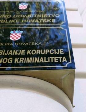 Htjeli "izvući'' novce za lažnu zaposlenicu - Vijesti - Elatus