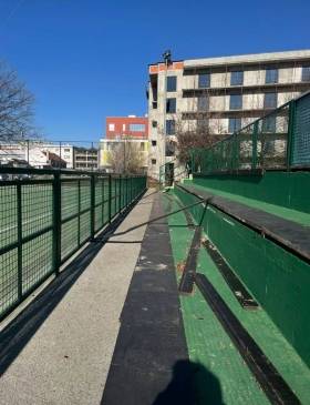 (Ne)sigurnost parkova i dječjih igrališta u Đakovu - Vijesti - Elatus