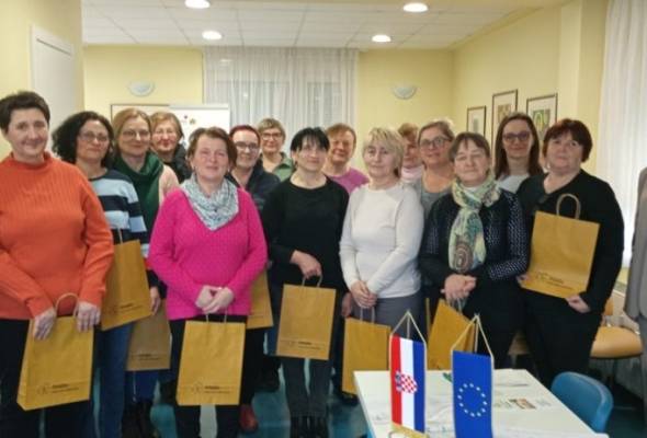 U Udruzi Amadea potpisan ugovor o provedbi treće faze projekta Zaželi - dobro svima II - Vijesti - Elatus