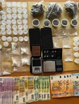 U pretragama pronađen kokain, marihuana i drugo - Vijesti - Elatus