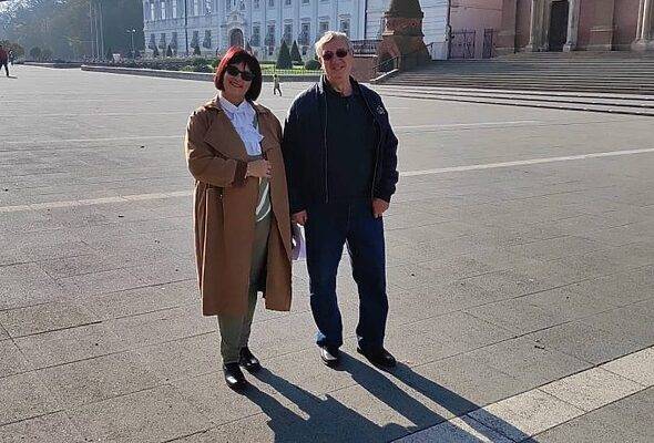 "Tražimo da svi umirovljenici bez obzira na svoja primanja koja su ionako ispod standarda ljudskog dostojanstva ostvare to minimalno pravo na jedan obiteljski Božićni ručak koliko iznosi Božićnica Grada Đakova" - Gospodarstvo - Elatus