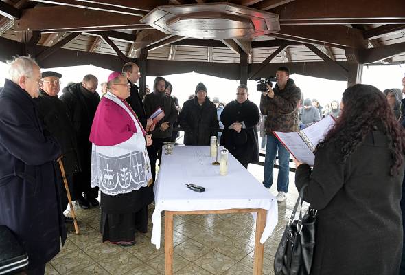 Blagoslov vina, trsova i loze u Trnavi - Culture - Elatus