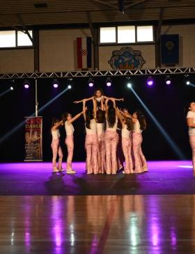 Grupa "Fenix" KUD-a Sklad zlatna na natjecanju u Požegi - Culture - Elatus