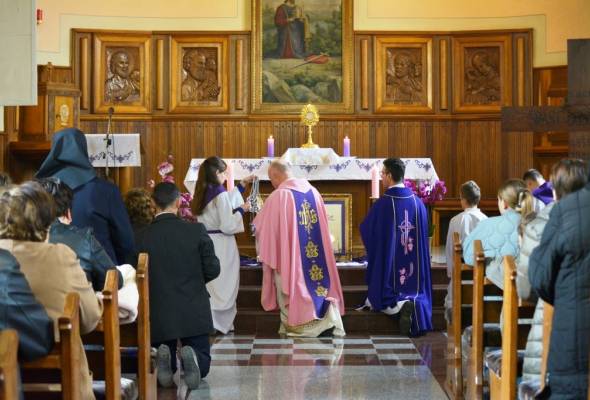 Korizmena duhovna obnova i klanjenje u Punitovcima - Culture - Elatus