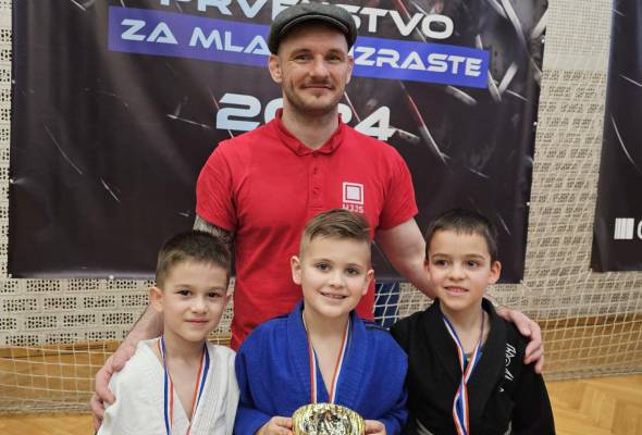 Ju jitsu klub Factory Đakovo proglašen najsupiješnijim klubom Ju-Jitsu prvenstva Hrvatske za mlađe uzraste - Sport - Novi Radio, Đakovo