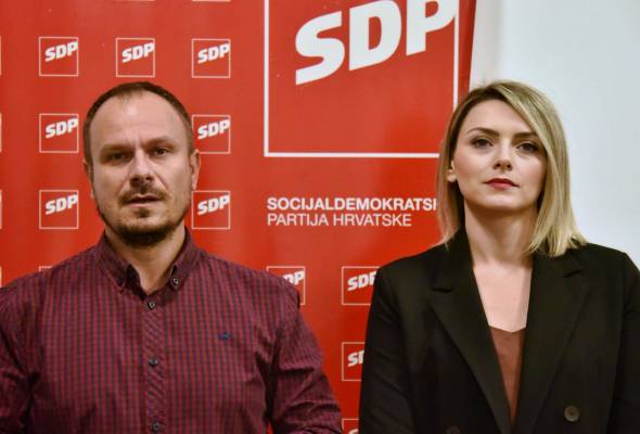 SDP: Plenkovićev novi fantomski projekt u devastiranom željezničkom prometu ide preko leđa najugroženijih skupina, oboljelih i umirovljenika - Politika - Novi Radio, Đakovo