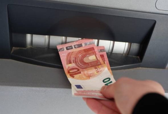Na dan parlamentarnih izbora banke neće raditi - Gospodarstvo - Elatus