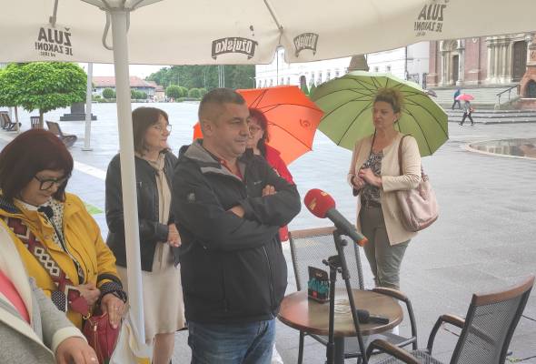 Izbori za vijeća mjesnih odbora u Đakovu koaliraju HNS, HSS i HSU - Politika - Novi Radio, Đakovo