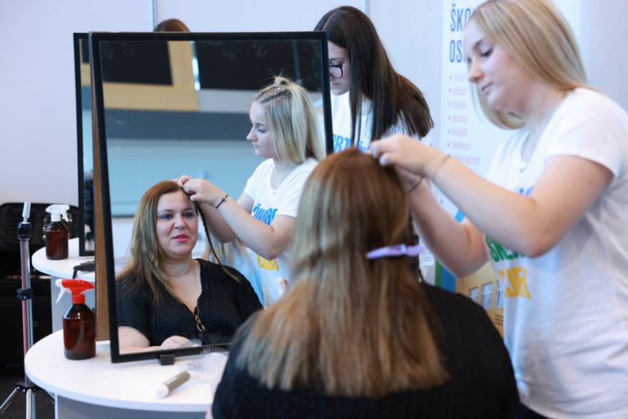 Osječko-baranjska županija osigurava besplatni nastup na Sajmu ljepote i zdravlja za poduzetnike početnike - Novi Radio, Đakovo