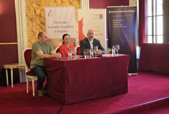 Bogat i edukativan Program projekta „Žene u crvenom“ - Culture - Elatus