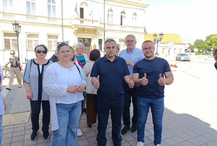 Grad Đakovo ide na nove izbore za Gradsko vijeće - Vinković: "Mandariću daj ostavku" - Politika - Novi Radio, Đakovo