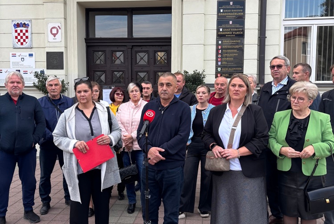 Zoran Vinković i koalicija Zajedno za Đakovo predali potpise za predstojeće ponovljene izbore - Novi Radio, Đakovo