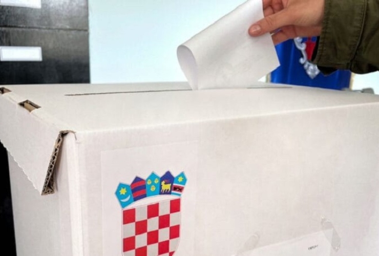 Prijevremeni izbori za Gradsko vijeće Grada Đakova održat će se u nedjelju 9. studenoga - Politika - Novi Radio, Đakovo