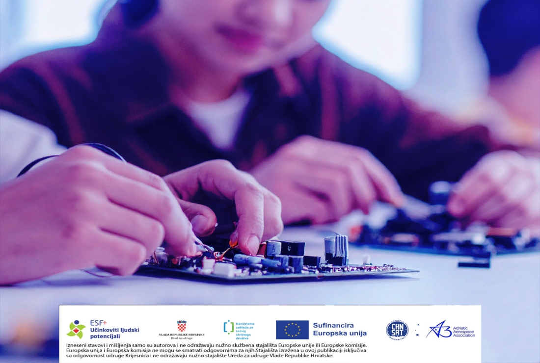 Besplatne STEM radionice o satelitima i raketama nastavljaju se u studenome 2025. - Novi Radio, Đakovo