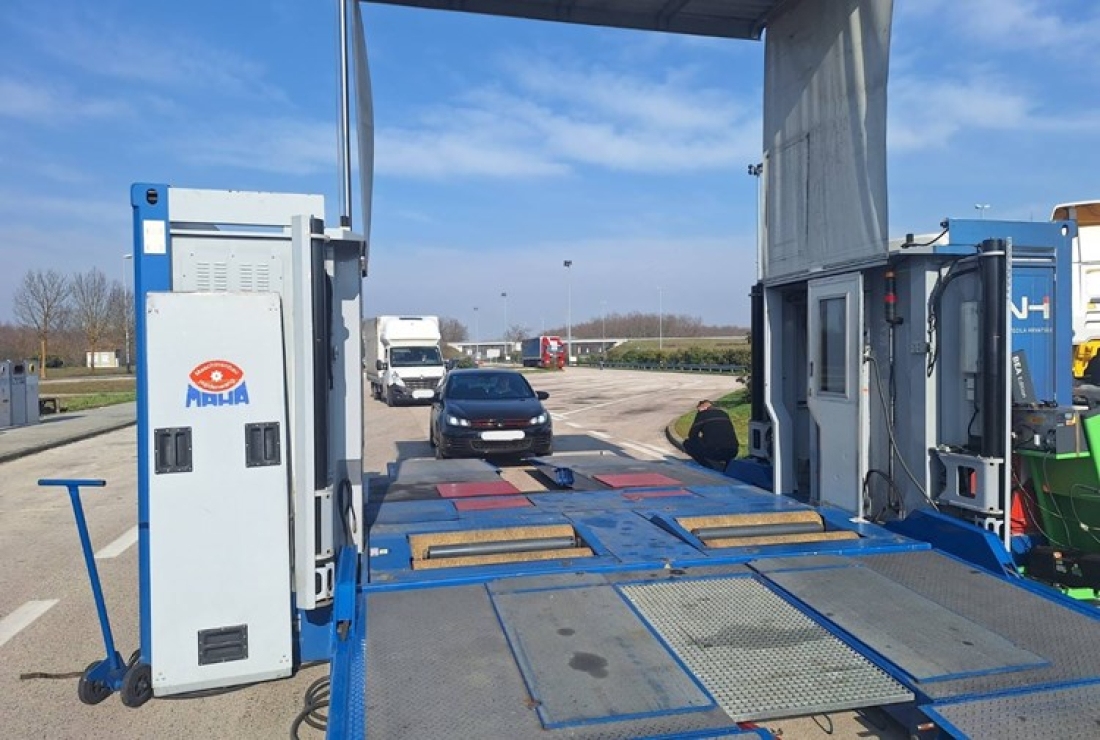 Policija sustavno s prometnica uklanja opasna vozila - Novi Radio, Đakovo