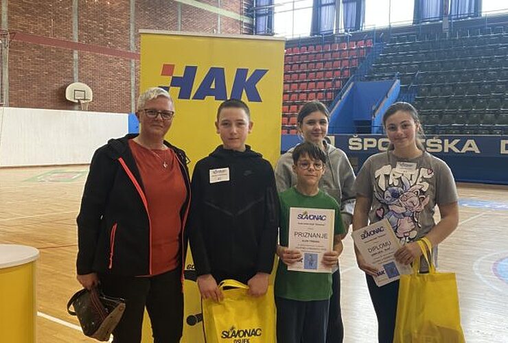 Učenici Nazorove i OŠ Drenje plasirali se na državno natjecanje - Vijesti - Novi Radio, Đakovo