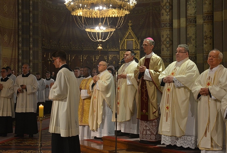 Misa večere Gospodnje u Đakovu - Vijesti - Novi Radio, Đakovo