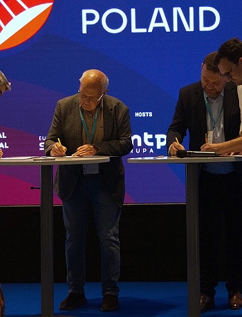 Hrvatska jača svoju poziciju u europskom svemirskom sektoru potpisivanjem međunarodnog sporazuma - Vijesti - Novi Radio, Đakovo