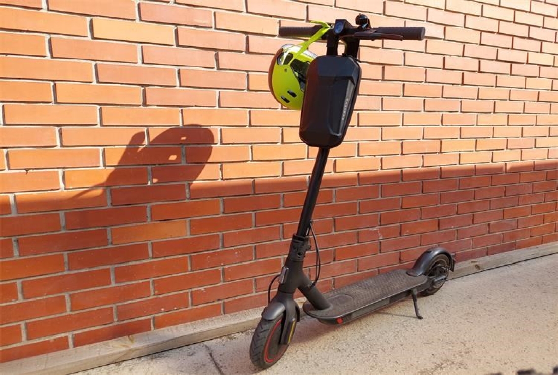 Maloljetnik teško ozlijeđen u prometnoj nesreći s električnim romobilom - Novi Radio, Đakovo