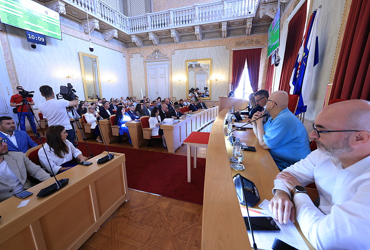 Proračun Županije povećan za više od 30 milijuna eura - Vijesti - Novi Radio, Đakovo