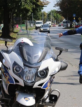 Vozači oprez – za vikend akcija prometne policije - Vijesti - Novi Radio, Đakovo