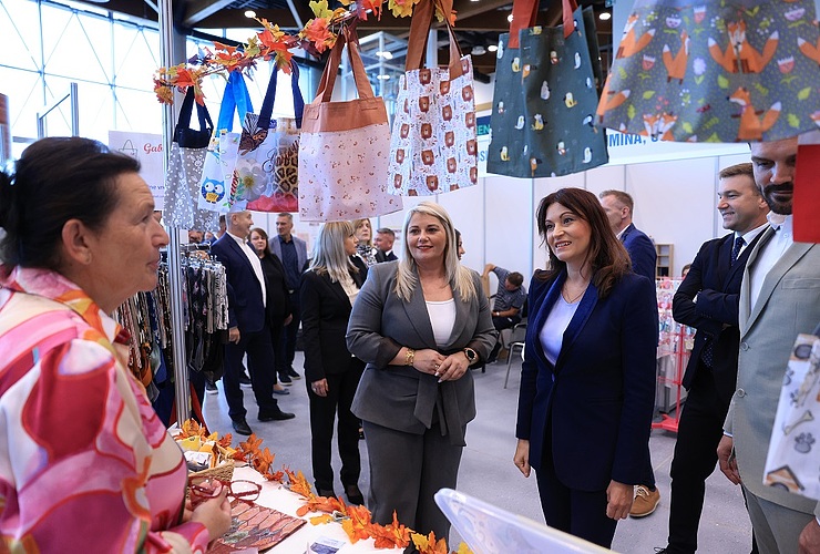 U prvih sedam mjeseci ove godine otvorena 1.033 nova obrta - Vijesti - Novi Radio, Đakovo