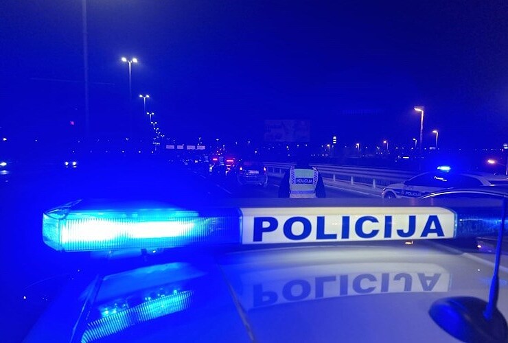 Za volanom s 2 promila: 60-godišnja vozačica zaustavljena na A5 - Vijesti - Novi Radio, Đakovo