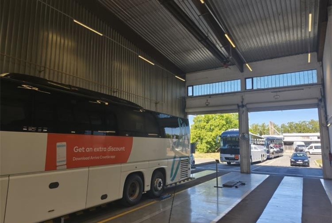 Pregledana 24 autobusa: Svi otklonili nedostatke i spremni za novu školsku godinu - Novi Radio, Đakovo